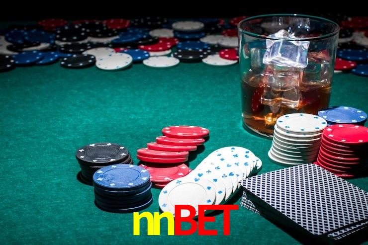 Mesa de Blackjack nnbet